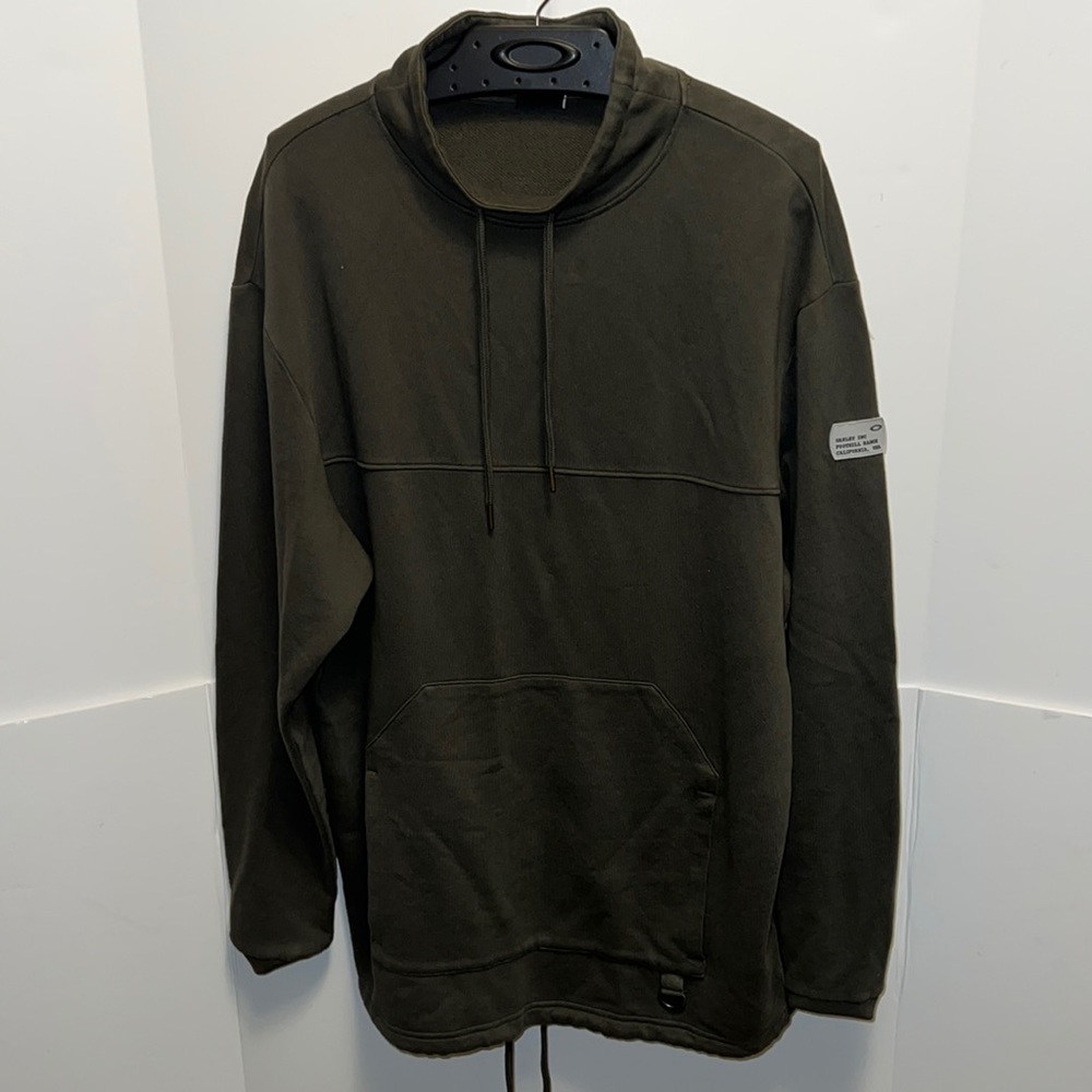 Oakley Sweatshirt!
